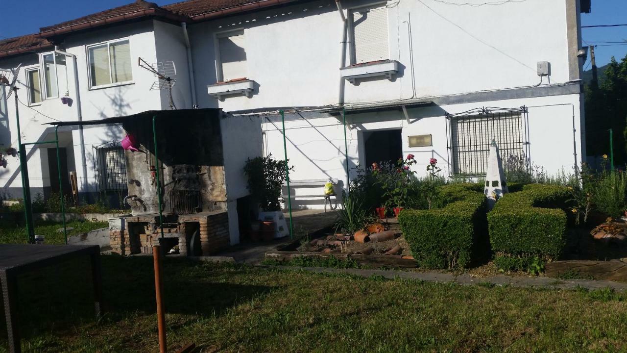 Vila Zikoinaren Txokoa Orduña Exteriér fotografie