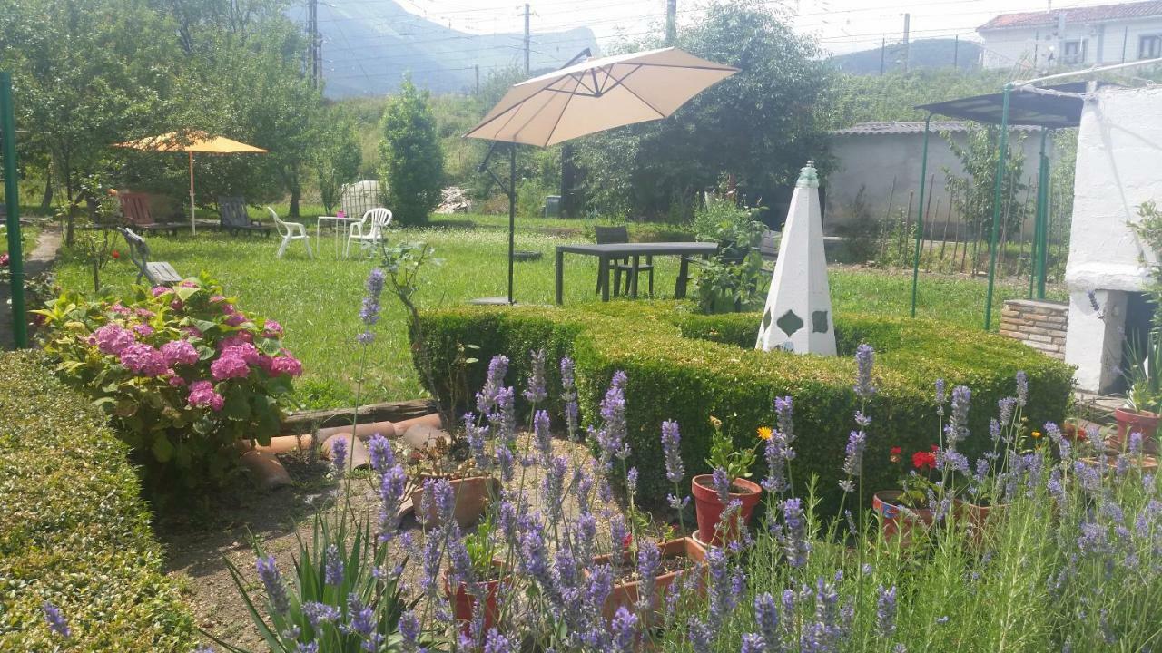 Vila Zikoinaren Txokoa Orduña Exteriér fotografie